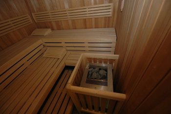 heinz-von-heiden-sauna-fussbodenheizung-kueche-elektriker-wand-233206-1.jpg