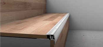 verkleidung-von-betontreppen-mit-fliesen-vinyl-oder-parkett-622305-1.jpg
