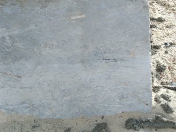 strinseite-bodenplatte-ausbessern-betonkosmetik-650901-1.jpg