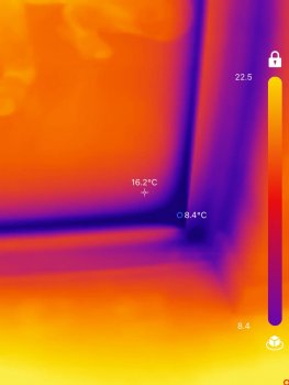 tauwasser-im-fensterrahmen-neue-holzfenster-651704-1.jpeg