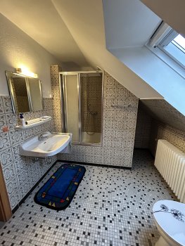 badezimmer-mietwohnung-kernsarnierung-664988-2.jpeg
