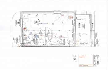 elektroplanung-fuer-neubau-reihenendhaus-666477-4.png