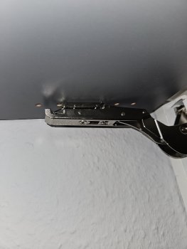 ikea-urusta-daempferscharnier-horizontal-669764-1.jpg