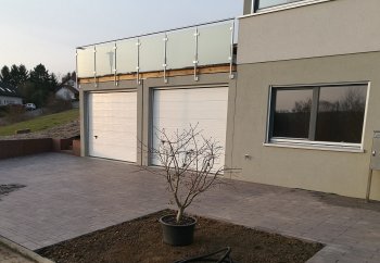 dachterrasse-gelaender-auf-beton-fertiggarage-von-zapf-684756-1.jpg