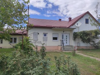 welche-fassadenfarbe-nehmen-kein-weiss-687925-1.jpg