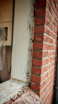 fenstertausch-laibungsdaemmung-fensterbank-689260-2.jpg