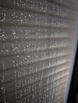 vorbaurollladen-nicht-ganz-wasserdicht-normal-690238-1.jpg