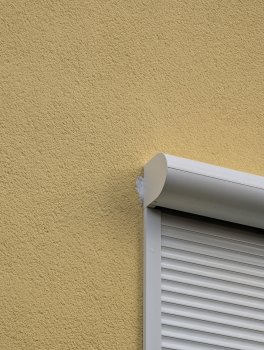 vorbaurollladen-nicht-ganz-wasserdicht-normal-691140-2.jpg