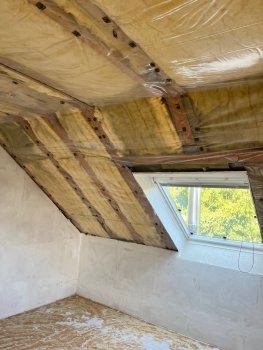 dachdaemmung-erneuern-sanieren-sparren-aufdoppeln-692724-2.jpg