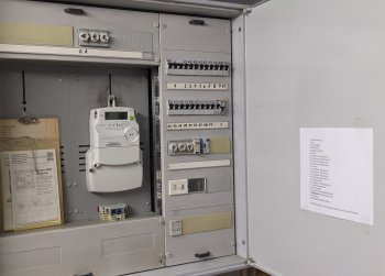 elektrik-verteilerschrank-haustechnik-energie.jpg